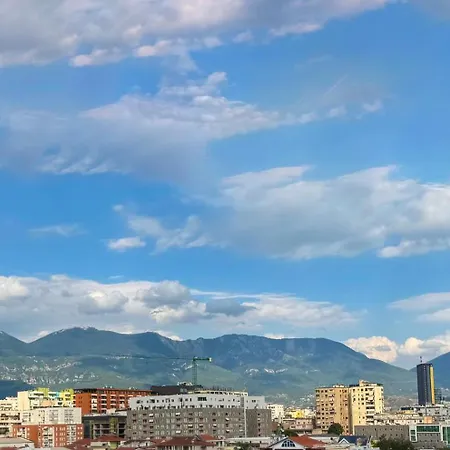 Downtown And Mountain View Floor * Τίρανα